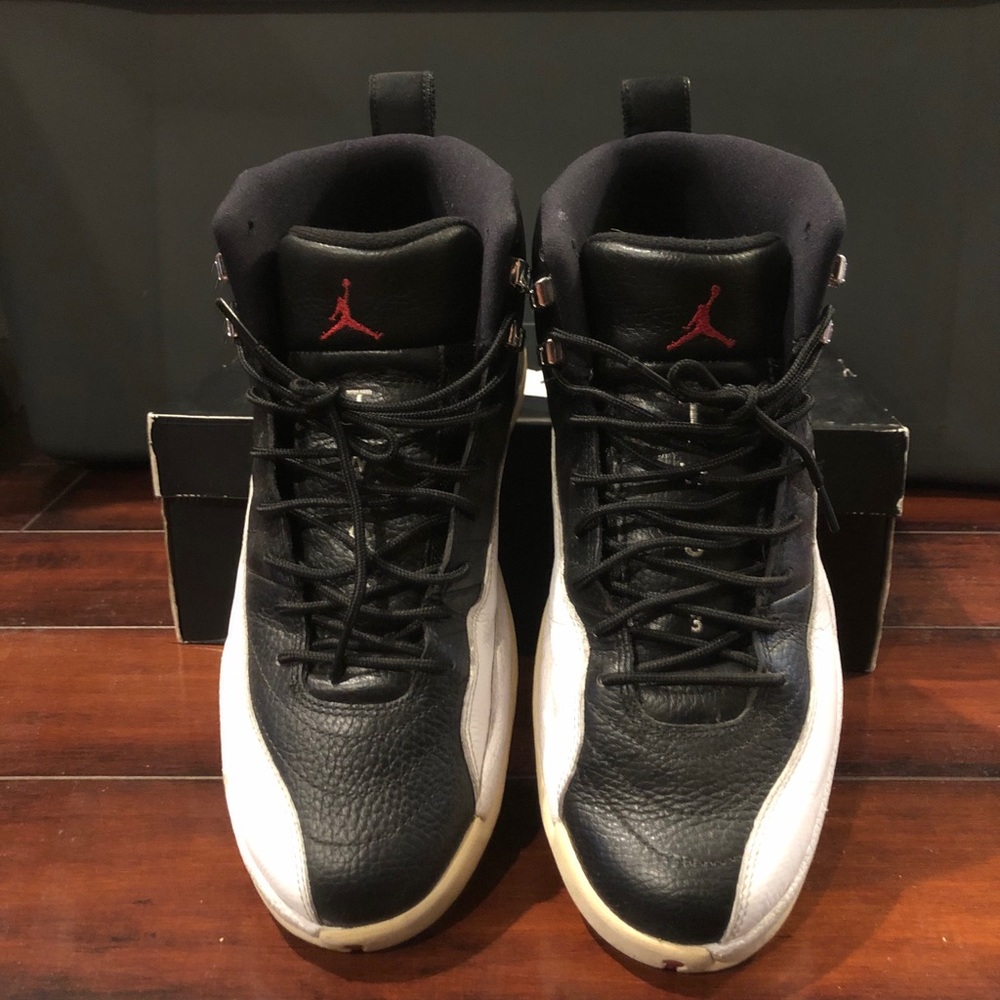 MENS JORDAN 12 RETRO BLACK/WHITE PLAYOFF 2011